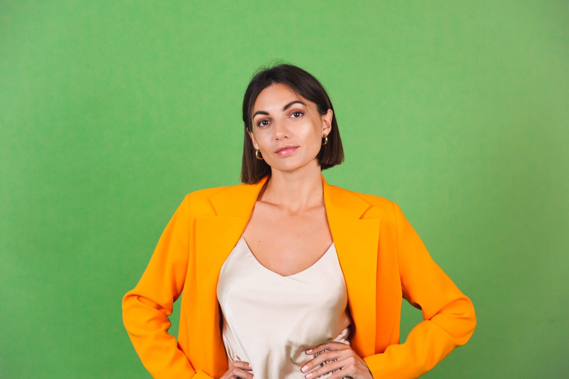 Como manter a elegância durante o expediente